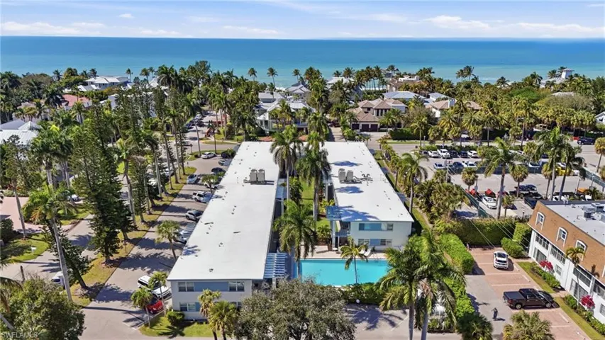 1295 Gulf Shore Blvd S 134, Naples, Florida 34102