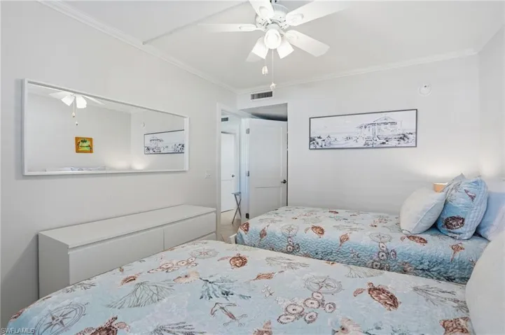 1295 Gulf Shore Blvd S 134, Naples, Florida 34102