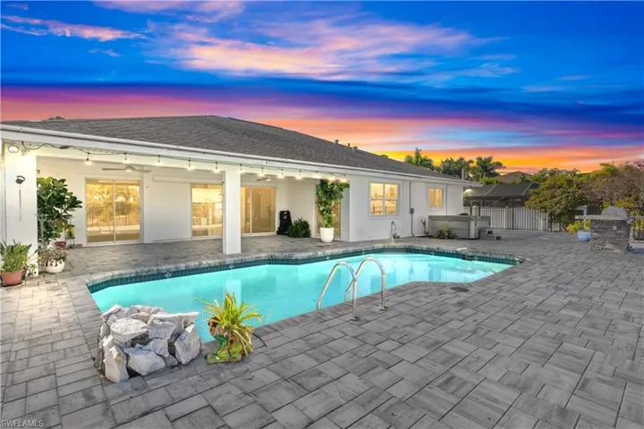 Where twilight gatherings evolve into unforgettable evenings beneath tropical skies.