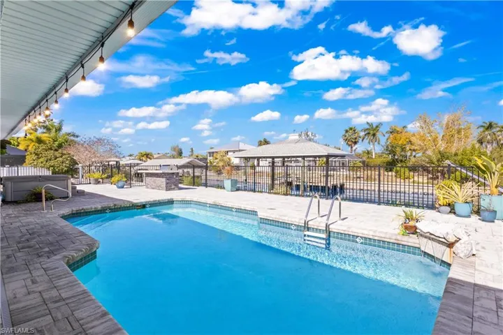 A comfortable outdoor environment suited for both quiet mornings and casual gatherings.