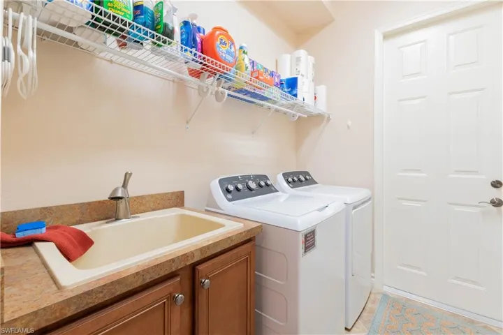 LAUNDRY RM WITH SINK