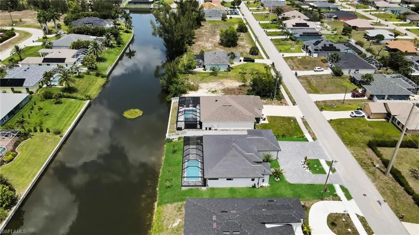 2320 SW 20th  AVE, Cape Coral, FL 33991