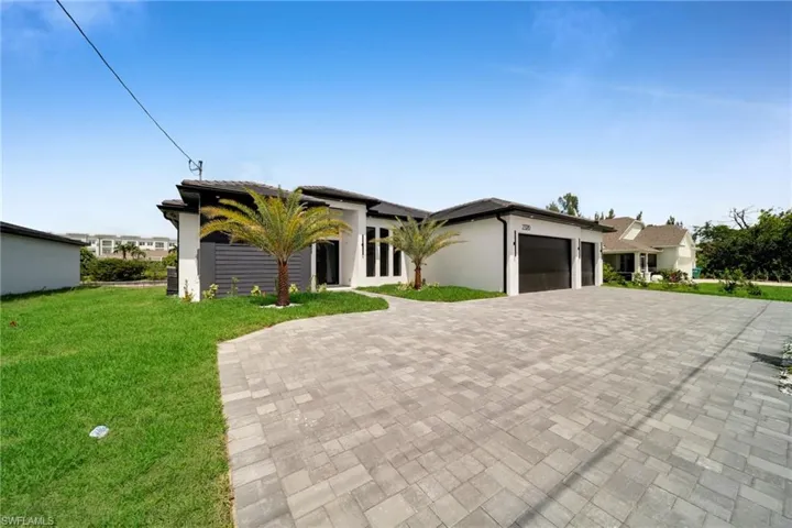 2320 SW 20th  AVE, Cape Coral, FL 33991