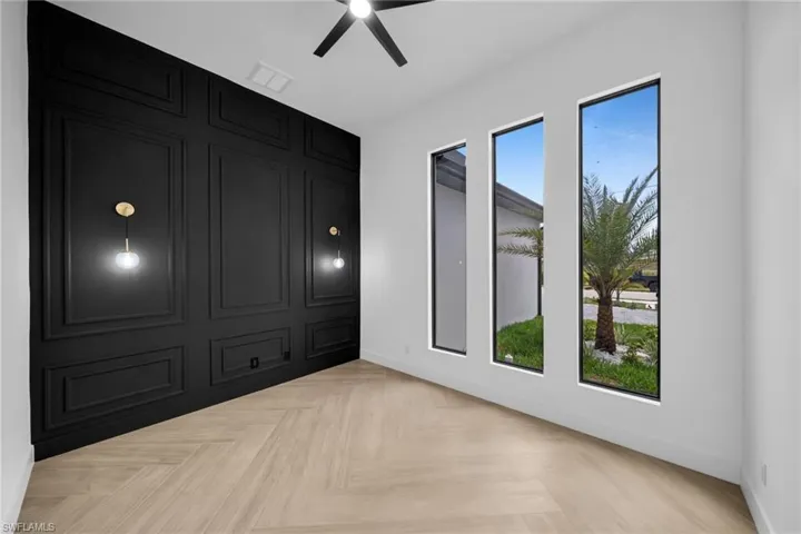 2320 SW 20th  AVE, Cape Coral, FL 33991