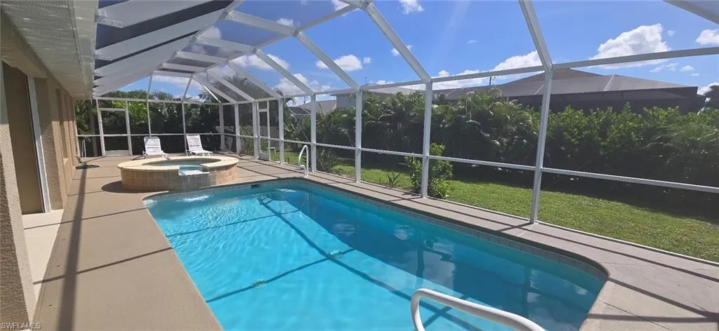 2611 Sw 23rd Pl, Cape Coral, Florida 33914