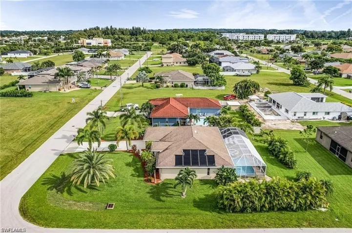 2611 Sw 23rd Pl, Cape Coral, Florida 33914