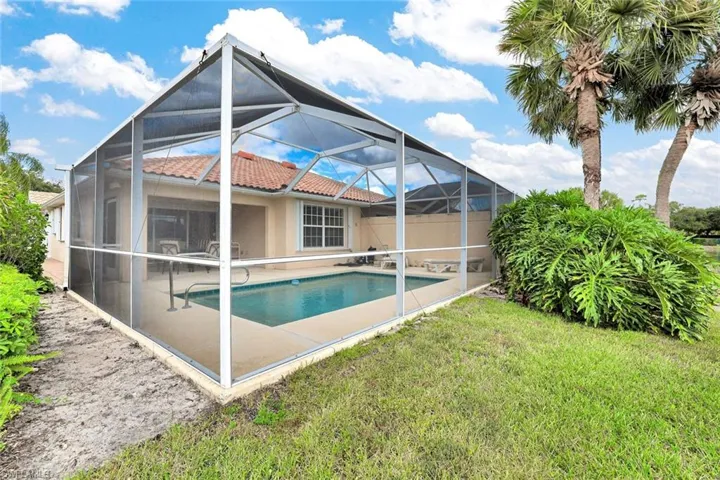 4307  Redonda  LN, Naples, FL 34119