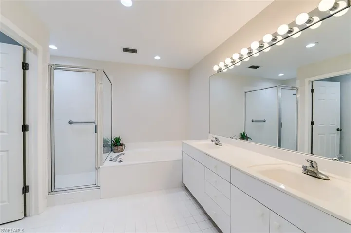 8311 Grand Palm Dr 1, Estero, Florida 33967