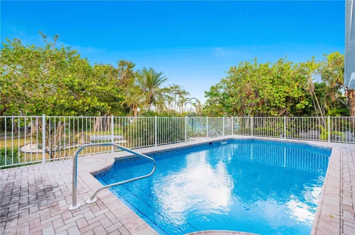 4090 W Gulf Dr, Sanibel, Florida 33957