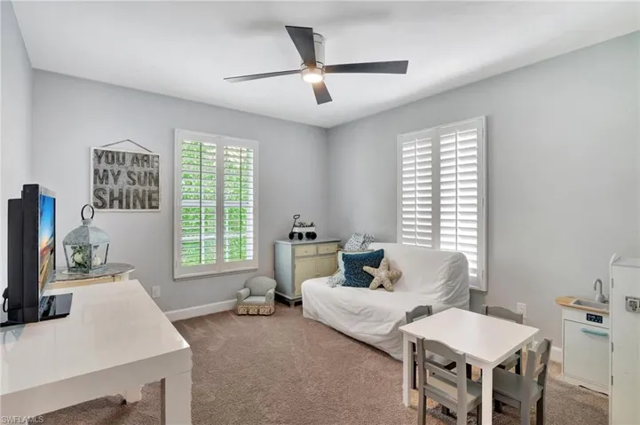 7541  Cordoba  CIR, Naples, FL 34109