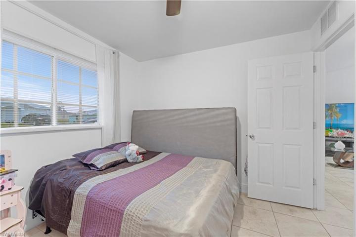 217-219  Hightower S AVE, LEHIGH ACRES, FL 33973