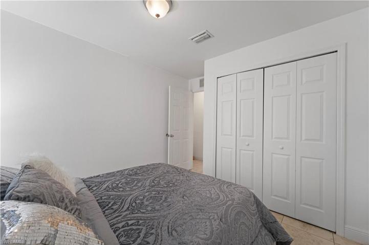 217-219  Hightower S AVE, LEHIGH ACRES, FL 33973
