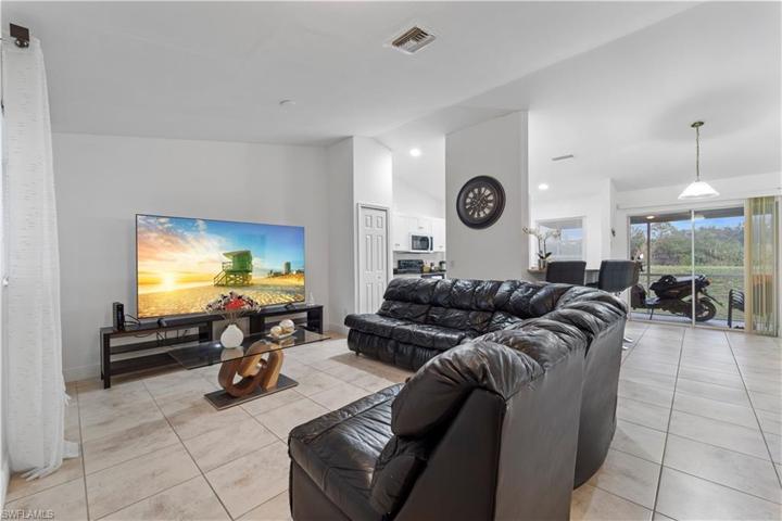 217-219  Hightower S AVE, LEHIGH ACRES, FL 33973