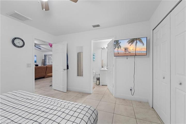217-219  Hightower S AVE, LEHIGH ACRES, FL 33973