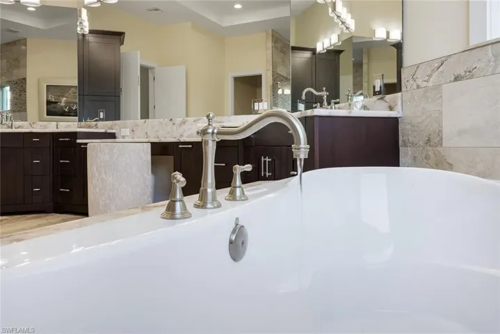 2801 Sw 39th Ter, Cape Coral, Florida 33914