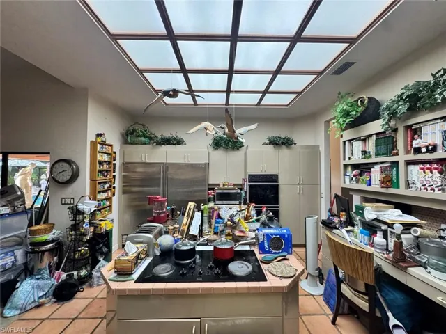 Unedited picture of the kitchen