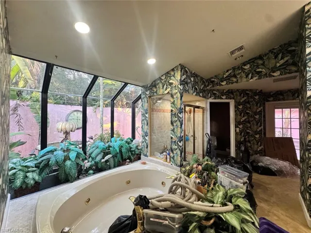 Unedited picture of the primary bathroom.