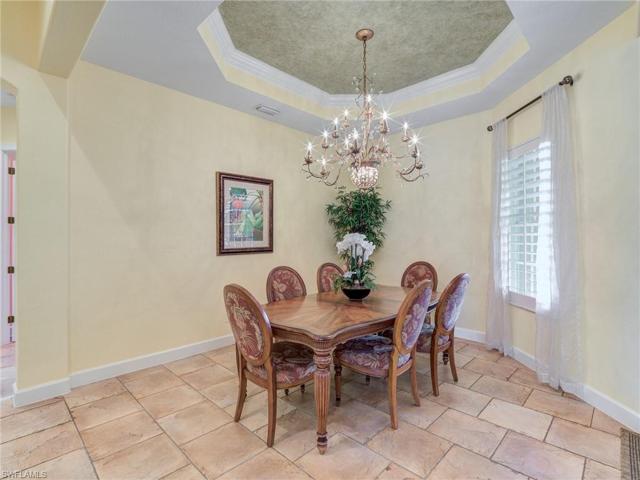 Dining room can accommodate a much larger table