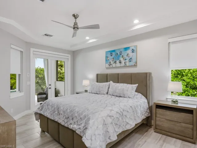 68 Tahiti Rd, Marco Island, Florida 34145