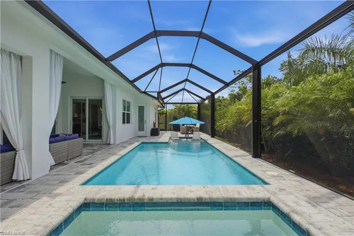 68 Tahiti Rd, Marco Island, Florida 34145