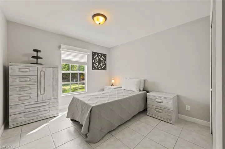 521  Everglades S BLVD, Naples, FL 34117