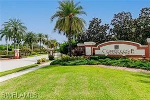 3926  Sapphire  WAY, Naples, FL 34114