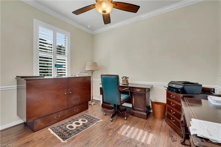 3926  Sapphire  WAY, Naples, FL 34114