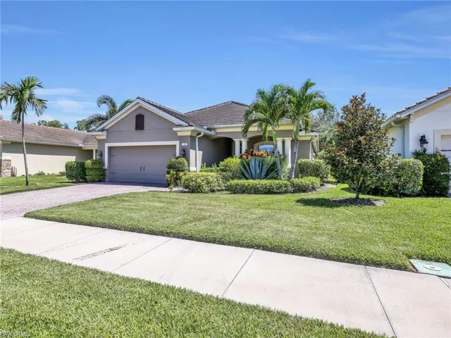 3727 Canopy Cir, Naples, Florida 34120