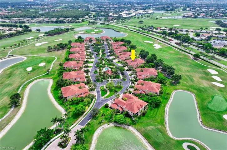 8649  Champions  PT, Naples, FL 34113