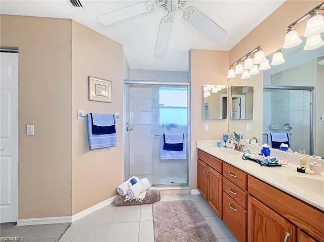 7631  Woodland Bend  CIR, Fort Myers, FL 33912