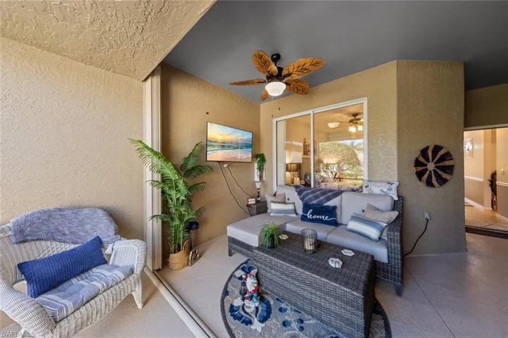 Front Lanai Entrance
