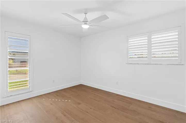 12  Hackney  LN, Naples, FL 34112