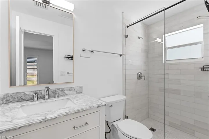 12  Hackney  LN, Naples, FL 34112