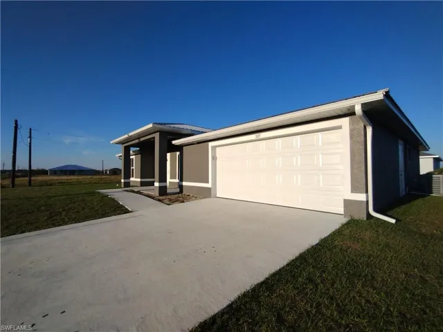 527  David  CIR, Labelle, FL 33935