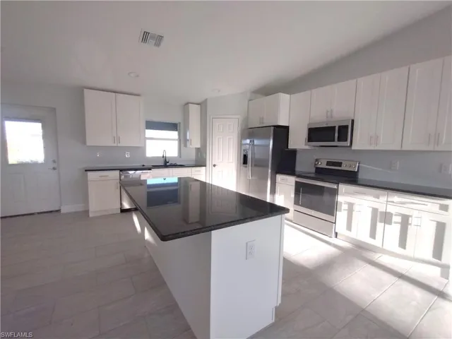 527  David  CIR, Labelle, FL 33935