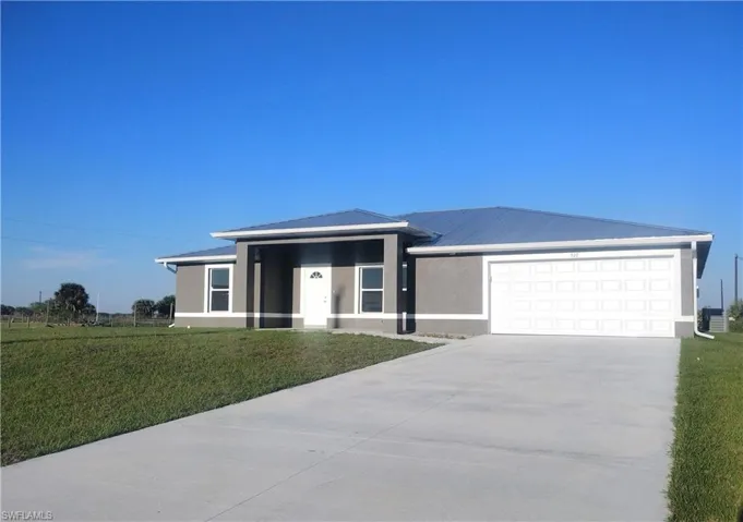527  David  CIR, Labelle, FL 33935