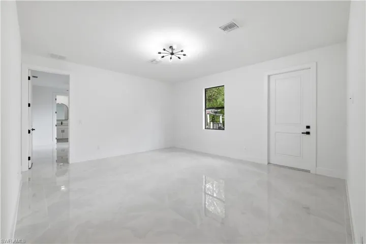 4030 Washington Ave, Fort Myers, Florida 33916