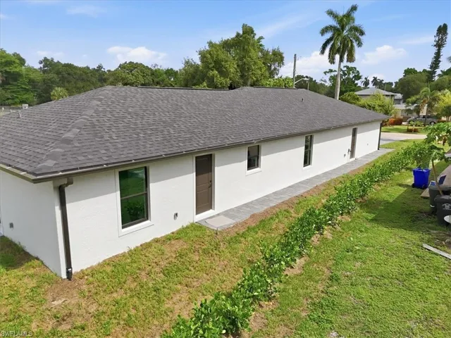 4030 Washington Ave, Fort Myers, Florida 33916