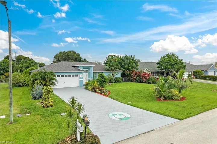 909 Sw 31st St, Cape Coral, Florida 33914