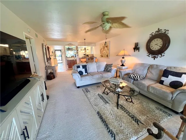 4240 Chantelle Dr B103, Naples, Florida 34112