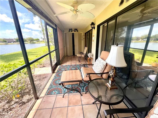 4240 Chantelle Dr B103, Naples, Florida 34112