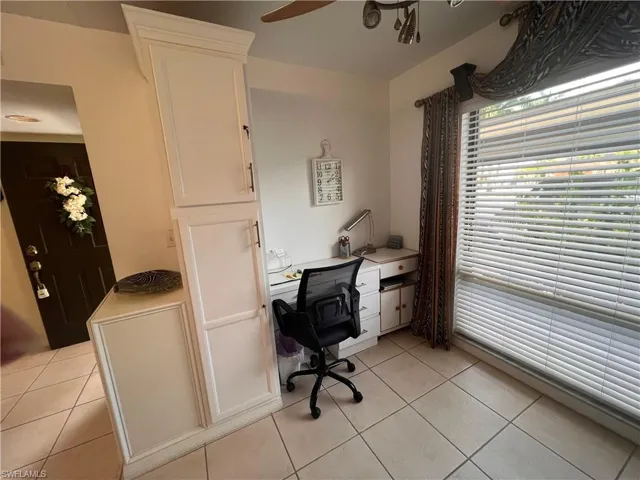 4240 Chantelle Dr B103, Naples, Florida 34112