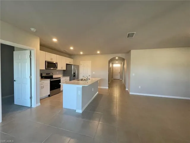 1437 Nw 31st Pl, Cape Coral, Florida 33993