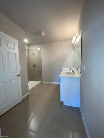 1437 Nw 31st Pl, Cape Coral, Florida 33993