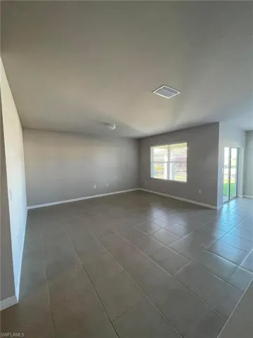 1437 Nw 31st Pl, Cape Coral, Florida 33993