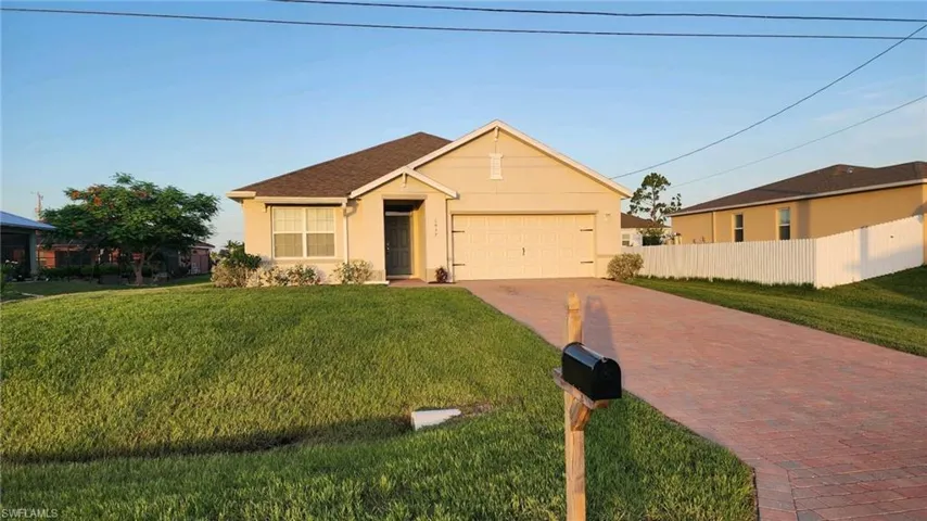 1437 Nw 31st Pl, Cape Coral, Florida 33993