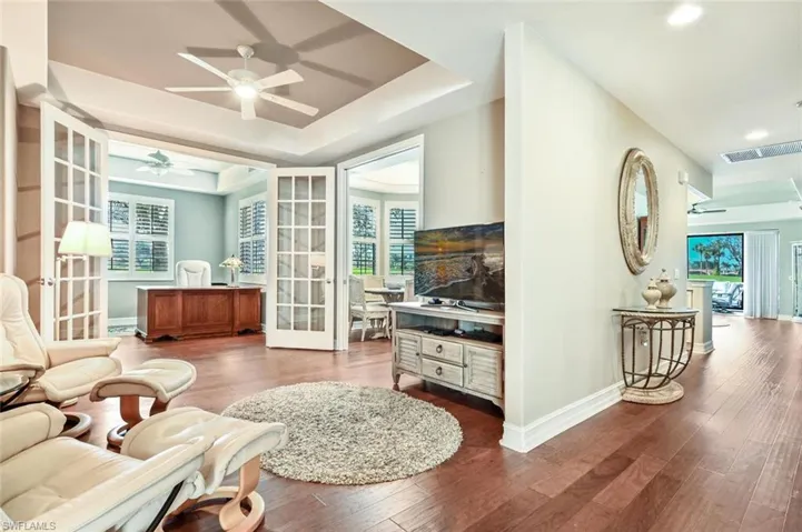 This space can also be used as a formal dining area  off the kitchen