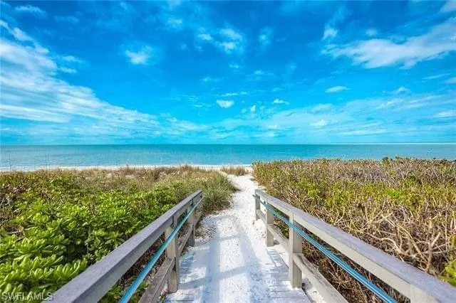 Boardwalk to beach