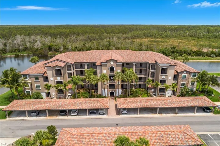 9820  Giaveno  CIR, Naples, FL 34113