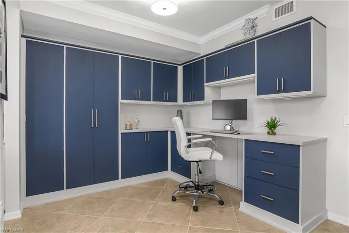 9820  Giaveno  CIR, Naples, FL 34113
